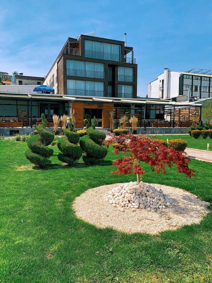 Romantique Dojran Hotel Ngoại thất bức ảnh
