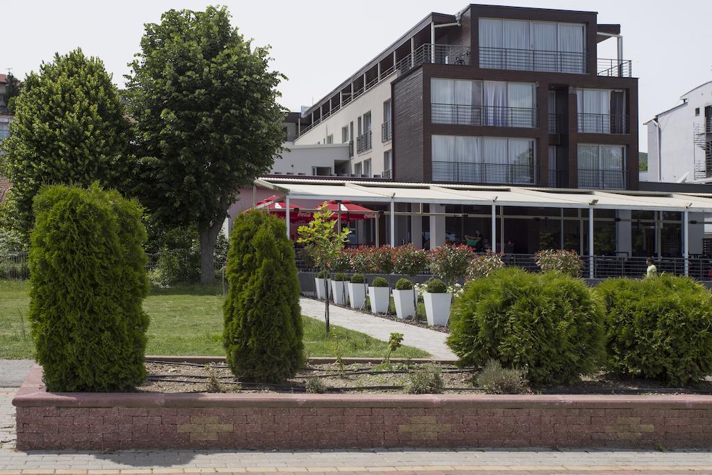 Romantique Dojran Hotel Ngoại thất bức ảnh